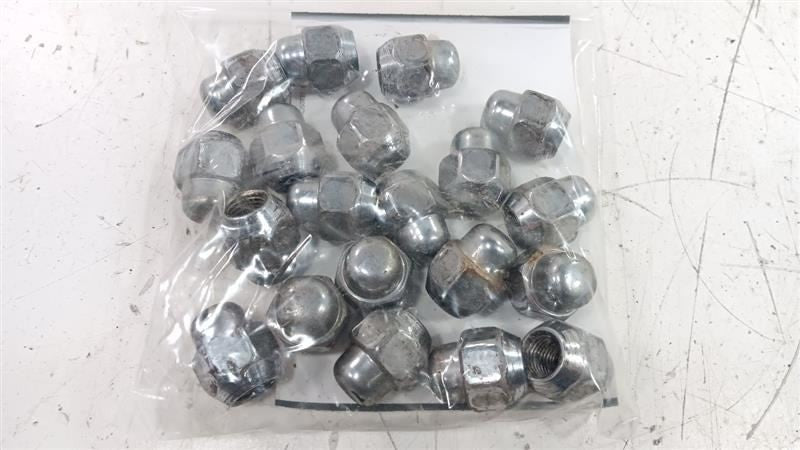 Kia Forte Lug Nut Set 2016 2015 2014