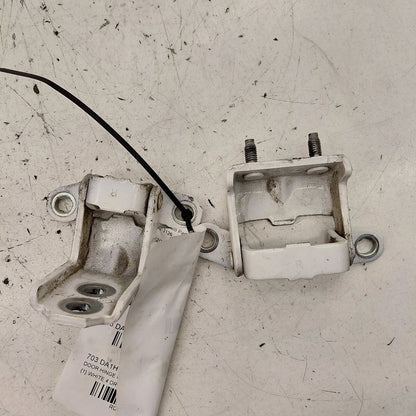 Nissan Versa Note Door Hinge Set Right Rear Passenger  2019 2018 2017