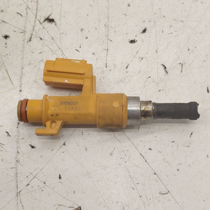 Upper Fuel Injection Injector Fits 18-21 Lexus NX300