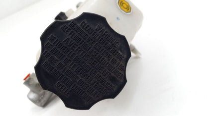 585102L300 Brake Master Cylinder Station Wgn With ABS Fits 09-12 ELANTRA