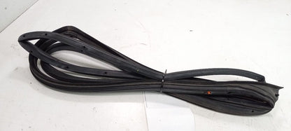 Kia Soul On Door Seal Rubber Right Passenger Front 2012 2013 OEM