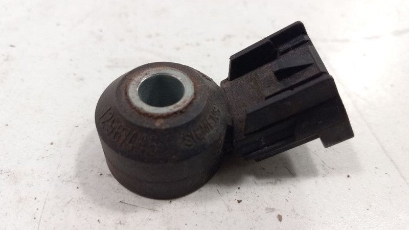 Chevy Trailblazer Engine Knock Sensor 2004 2005 2006 2007 2008