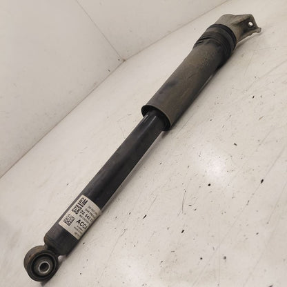 Chevy Volt Passenger Right Rear Shock Absorber 2019 2018 2017 2016