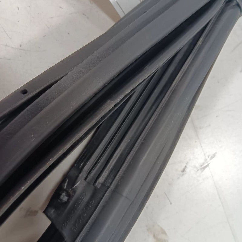 Buick Encore On Door Seal Rubber Right Passenger Rear Back  2017 2018 2019 2020