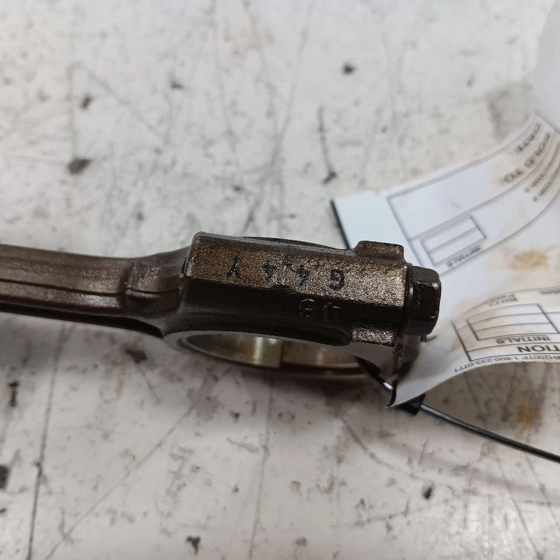 Nissan Kicks Single Piston With Connecting Rod   1.6 2021 2022 2023 2024