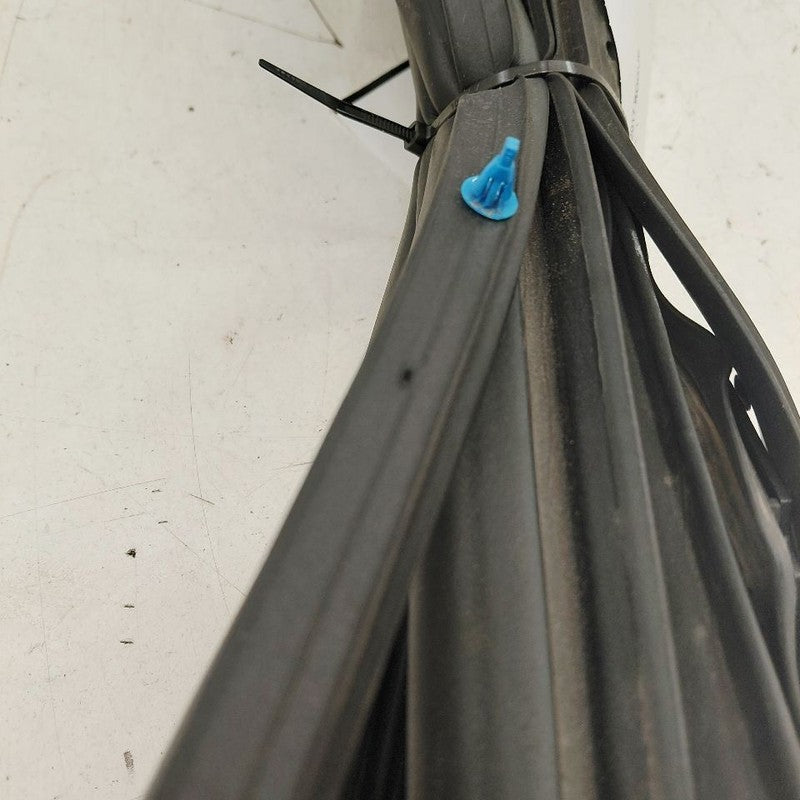 Nissan Rogue On Door Seal Rubber Left Driver Rear Back  2017 2018 2019