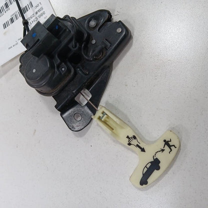 Chrysler 300 Trunk Latch  2015 2016 2017 2018 2019