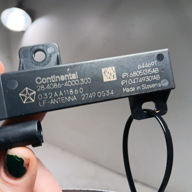 Jeep Renegade Keyless Passive Entry Antenna {68051315AB}  2021 2020 2019