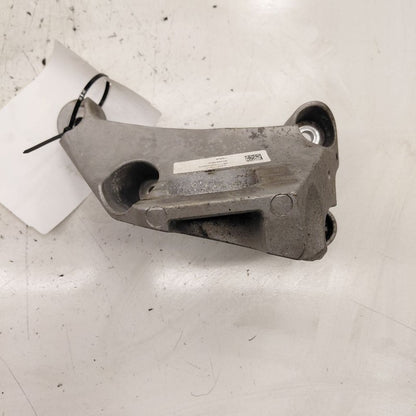 Cadillac CT6 Driver Left Side Engine Mount Bracket  3.6 2018 2017 2016