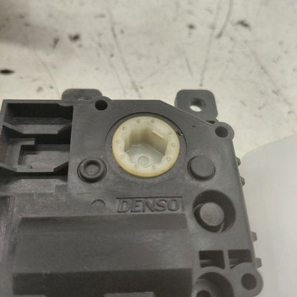 Lexus IS350 Flap Door Motor Heater AC Door Actuator  2020 2019 2018