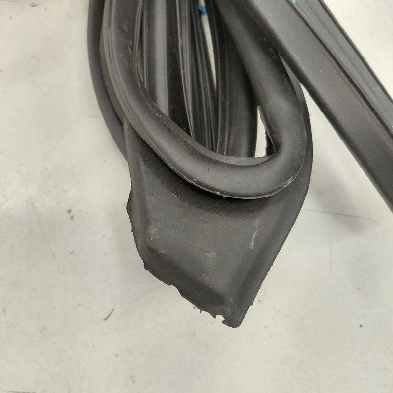 Honda HR-V On Door Seal Rubber Right Passenger Front  2026 2025 2024 2