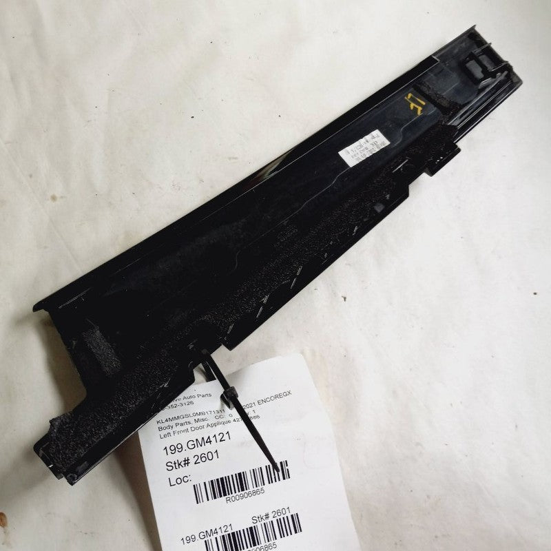 Buick Encore GX Driver Left Front Door Applique {42762886} 2020 2021 2