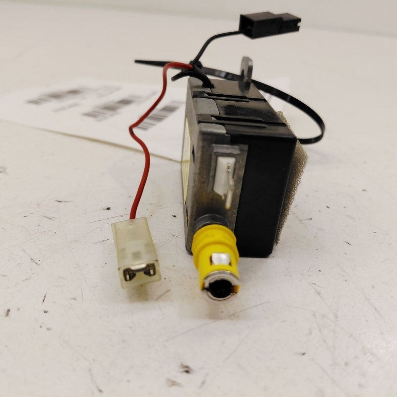 Hyundai Sonata Antenna Amplifier Module {96270C2001} 2017 2016 2015 OE