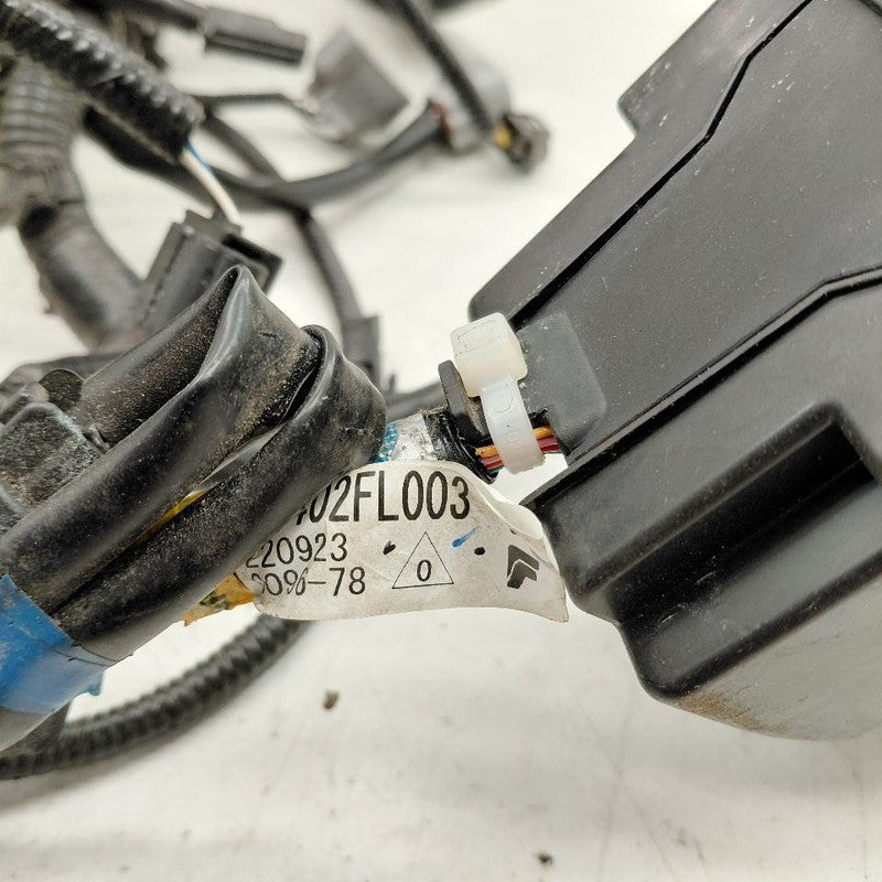 Engine Fuse Box With Harness Fits 23 XV Subaru Crosstrek