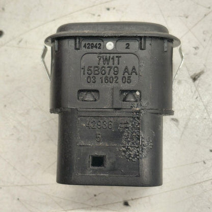 Volvo S60 Driver Left Front Seat Lumbar Switch  2018 2017 2016