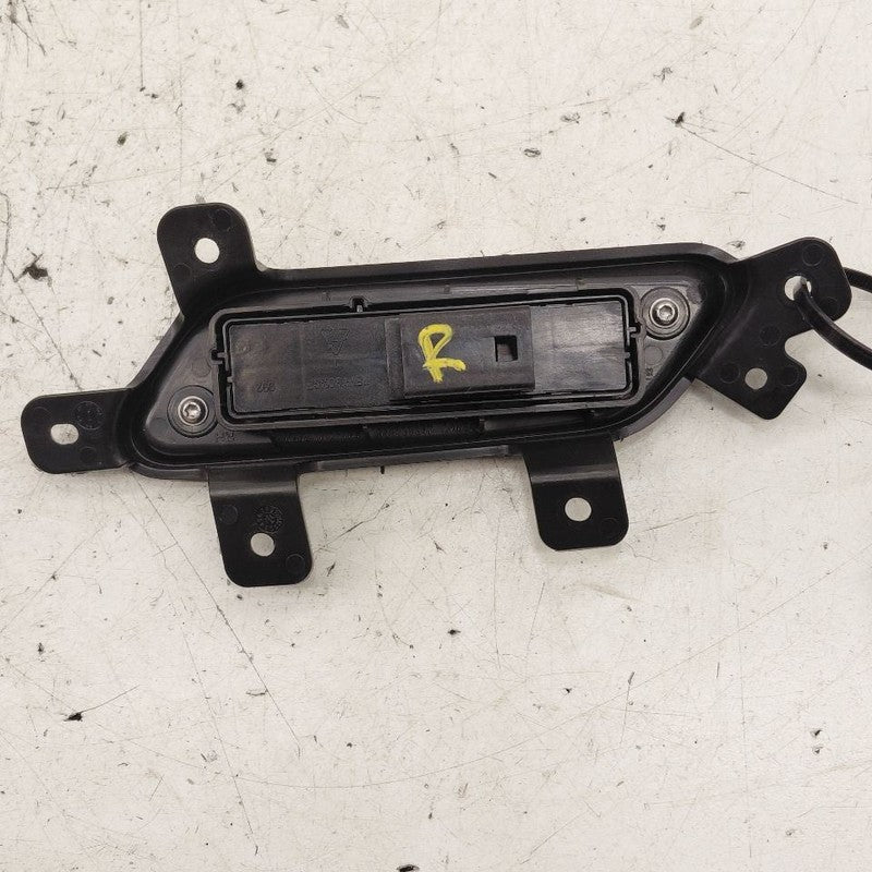 Cadillac CT6 Passenger Right Seat Memory Switch  2018 2017 2016