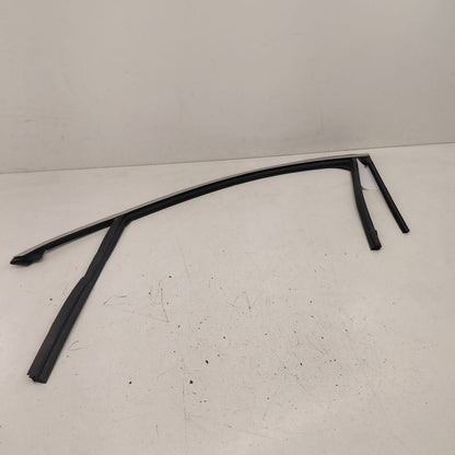 Ford Escape Door Glass Window Seal Rubber Left Driver Front  2020 2021