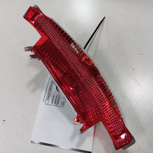 Hyundai Elantra High Mount Tail Lamp Third 3rd Brake Light  2017 2018 2019 2020