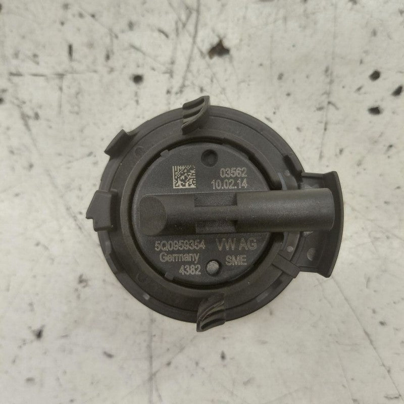 Volkswagen Golf Contact Sensor  2015 2016 2017