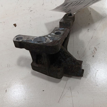 Jeep Renegade 2.4 AC Compressor Bracket   2021 2020 2019 OEM