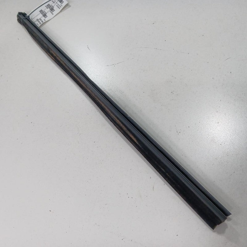 Mitsubishi Outlander Left Front Weather Strip Interior  2020 2021 2022