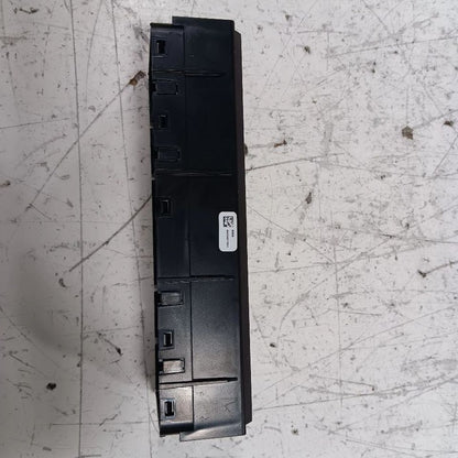 Temperature Control Module ID 84188436 Fits 18-21 Buick Encore OEM