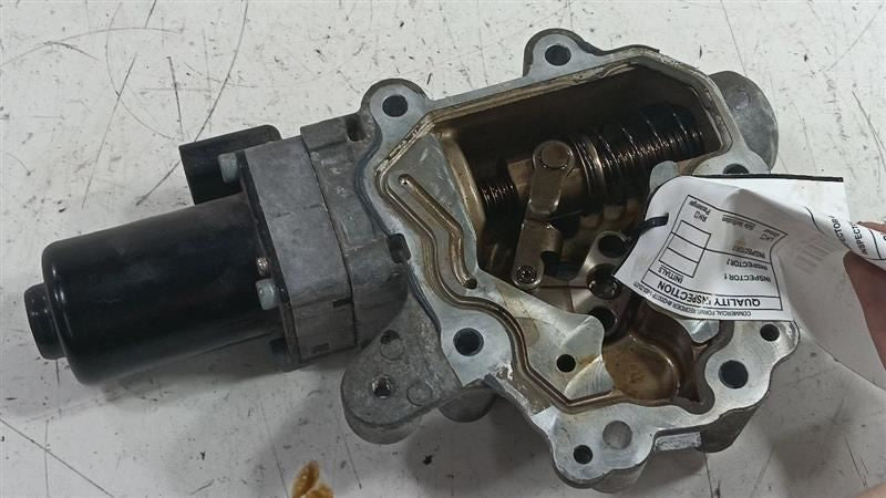 Infiniti G37 Variable Timing Gear Oil Control Valve Solenoid Cylinder 