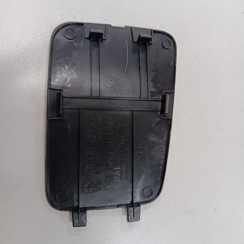 Outlander Sport Passenger Right Side Hatch Lamp Cover Trim {7224A198} 