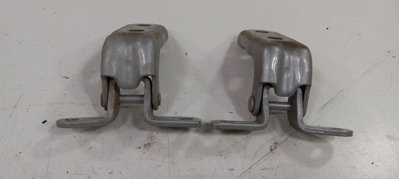 2014 Chevy Equinox Door Hinge Set Right Front Passenger
