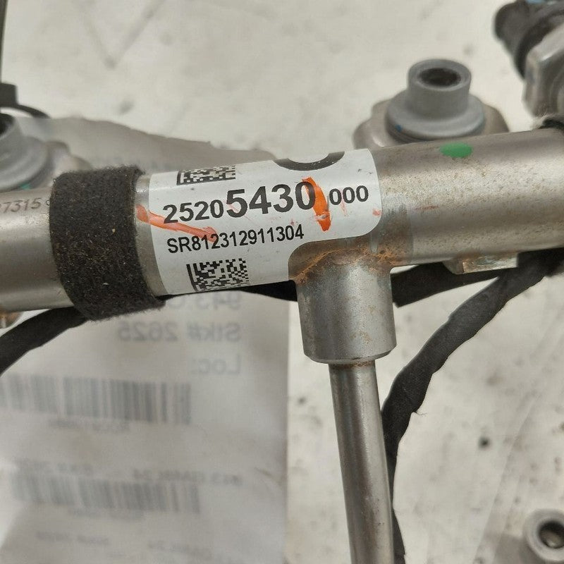 Chevy Equinox Fuel Rail Injection Injector Mount Bar  2024 2023 2022