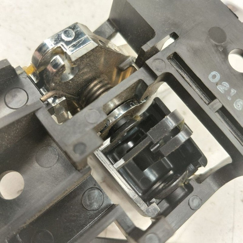 Mitsubishi Outlander   Door Handle Left Driver Front Interior Inside  