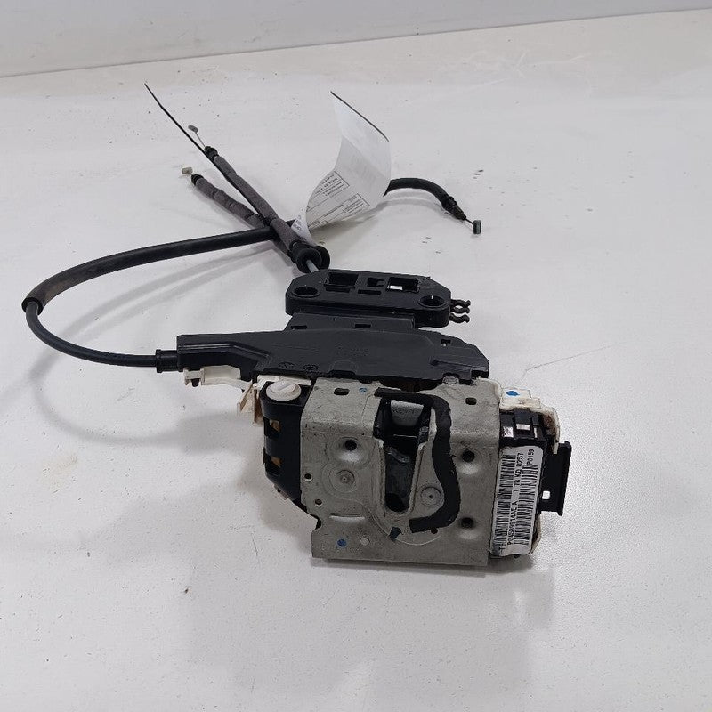 Jeep Cherokee Door Latch Lock Right Passenger Rear  2015 2016 2017