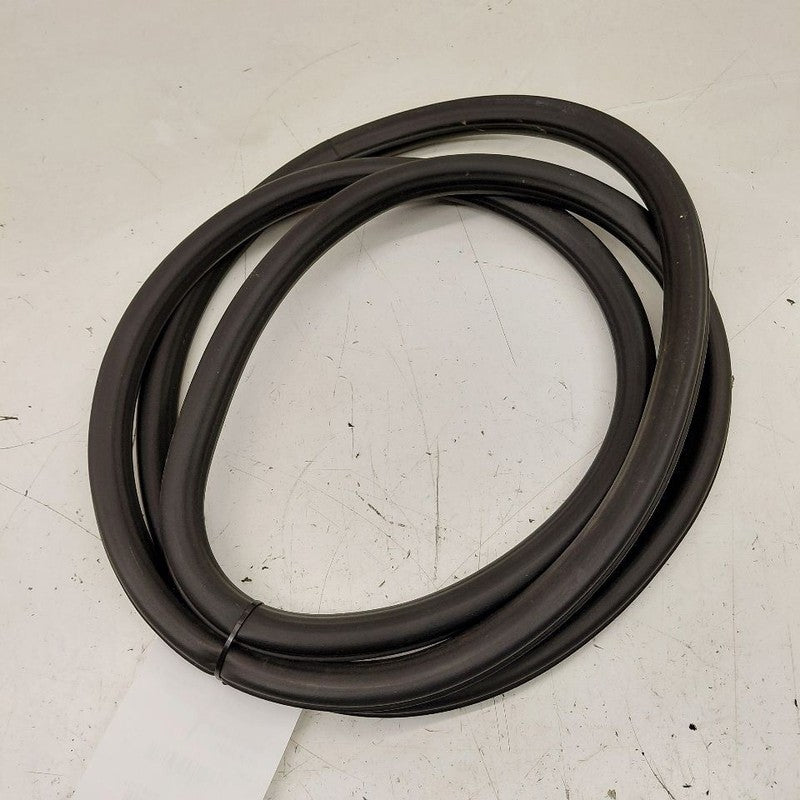 Buick Encore GX On Body Door Jamb Seal Front Right Passenger 2020 2021