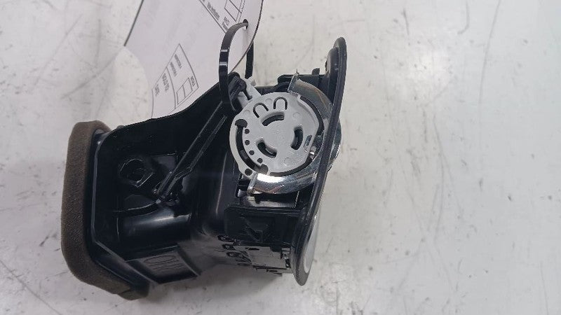 Chrysler 200 Dash Air Vent Right Passenger  2015 2016 2017 OEM