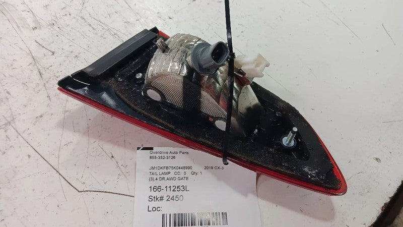 DB2R513G0B Driver Left Tail Light Brake Lamp Tailgate Mounted Halogen Fits 16-19 MAZDA CX-3