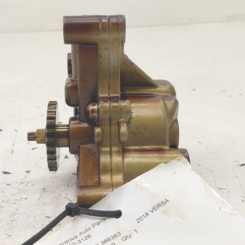 Nissan Versa Note Engine Oil Pump  1.6 2019 2018 2017