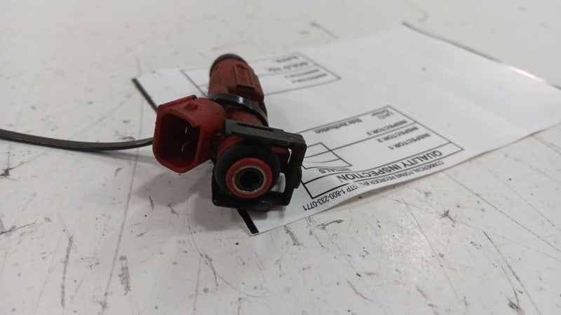 Fuel Injection Injector Parts Fuel Injector 2.0L Sedan Fits 11-20 ELAN