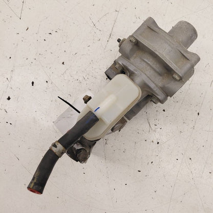 Brake Master Cylinder Tandem Motor Cylinder Fits 18-21 Honda Clarity