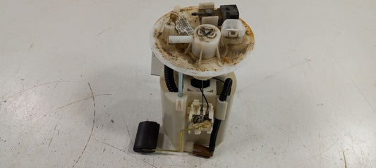 Fuel Pump Assembly Tank Mounted 2.0L Fits 10-13 Kia Soul  OEM