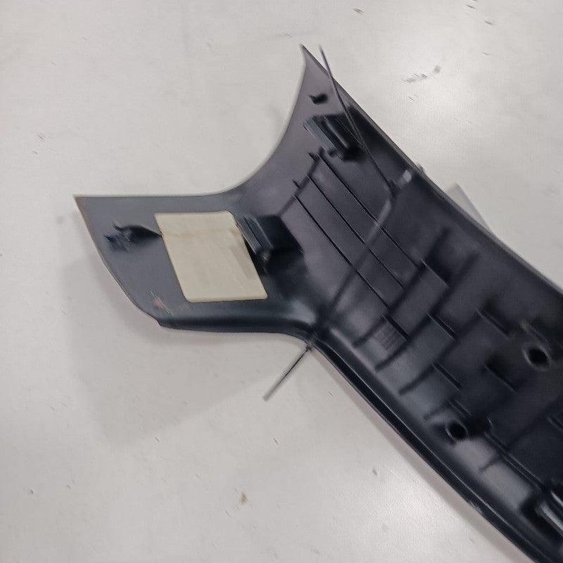 Jeep Cherokee Sill Trim Plate Door Jam Threshold Left Driver Rear  2015 2016 201