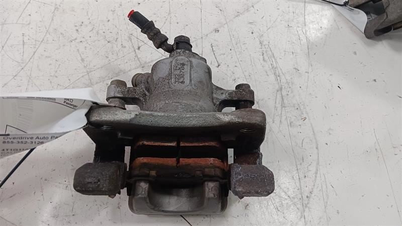 4783033280 Passenger Right Brake Caliper Rear Manual Parking Brake Fits 18-19 CAMRY