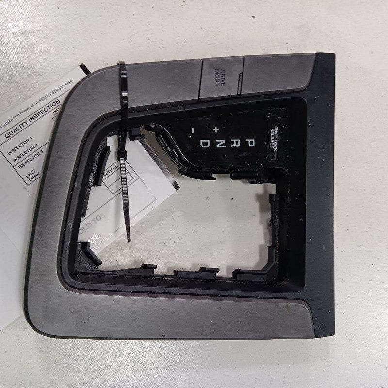 Hyundai Elantra Shifter Bezel Trim Shift Console Surround Trim  2017 2018 2019 
