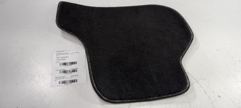 Volkswagen Rabbit Floor Mat Right Rear Passenger Side 2006 2007 2008 2