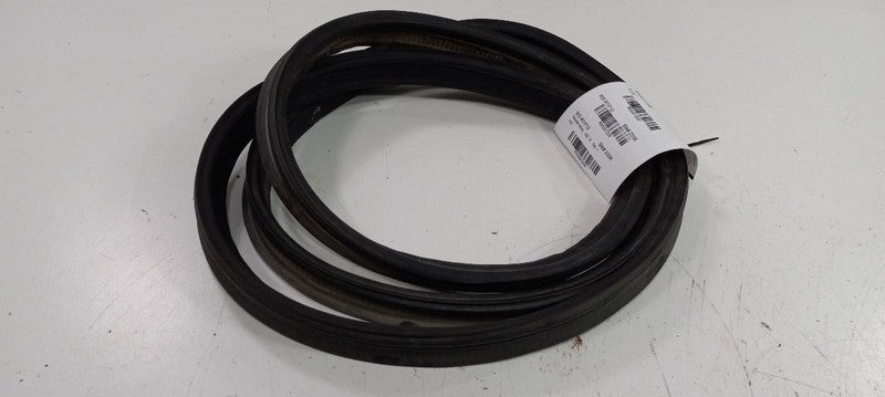 Kia Forte Trunk Lid Hatch Door Rear Back Rubber Seal 2010 2011 2012 20