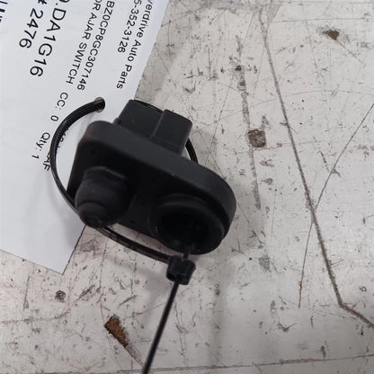 Nissan LEAF Door Ajar Switch Door Open Dome Light Switch  2013 2014 20