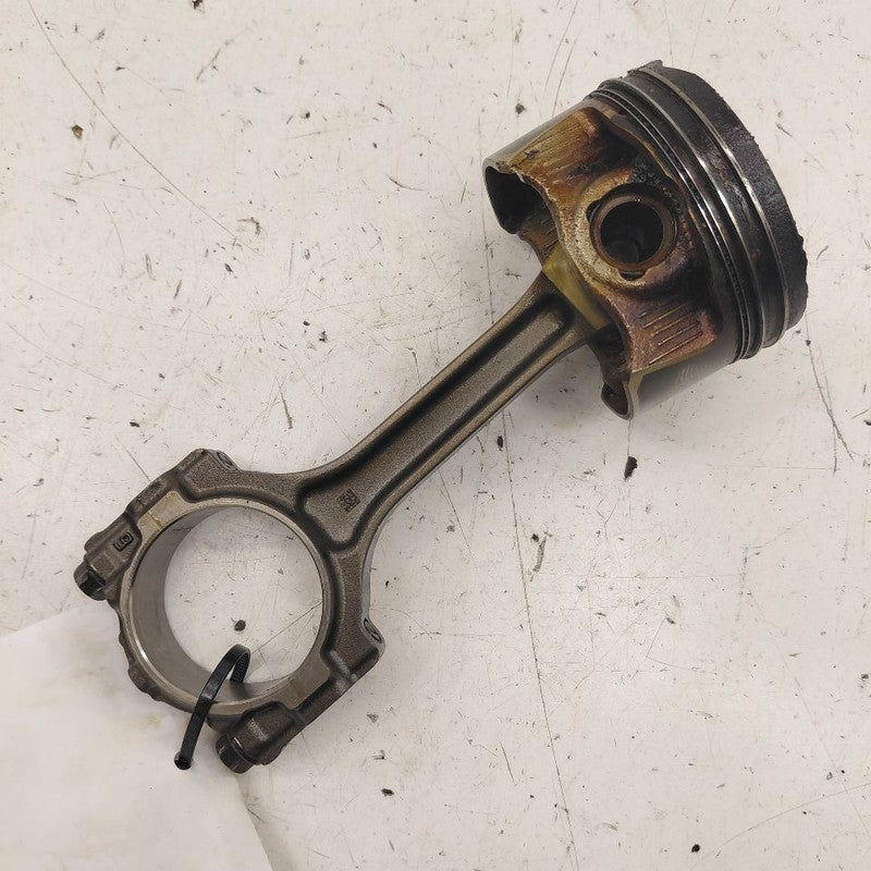 Chevy Trax Single Piston With Connecting Rod   1.4 2022 2021