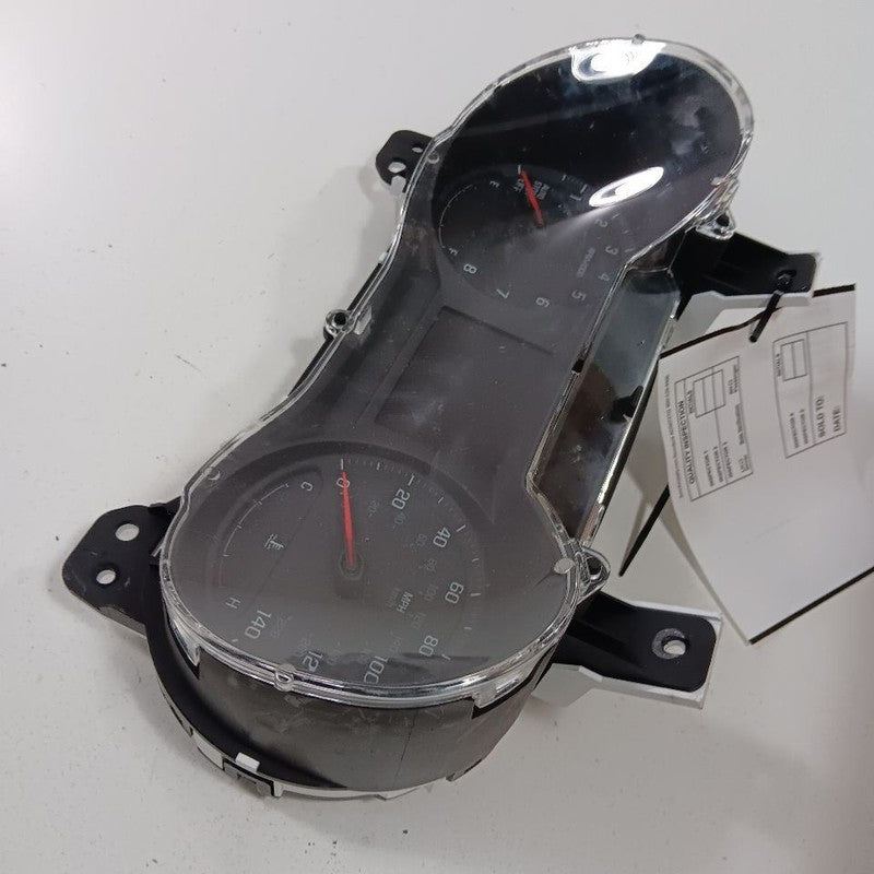 Speedometer Gauge Cluster MPH ID 60005022 Fits 21 Chevy Trailblazer OE