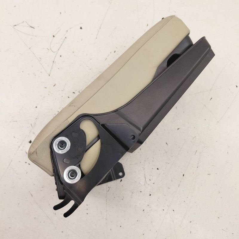 Volvo S60 Rear Arm Rest  2018 2017 2016