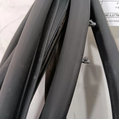 Jeep Renegade On Door Seal Rubber Left Driver Rear Back   2021 2020 20
