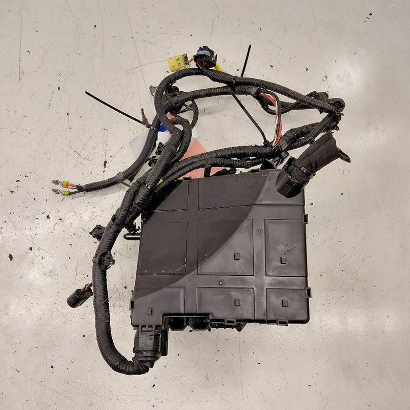 Fuse Box Engine Conventional Ignition Fits 20-22 Kia Sportage